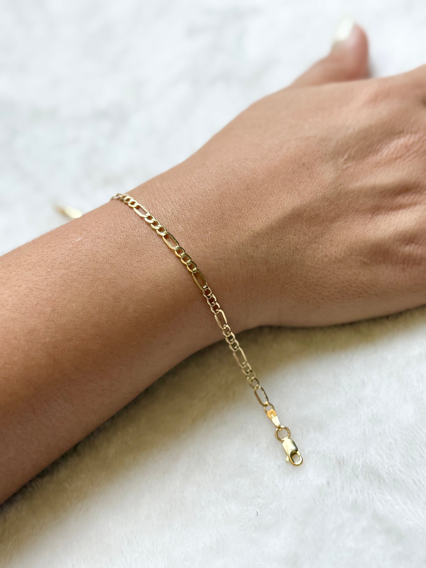 Pulsera clásica abierta