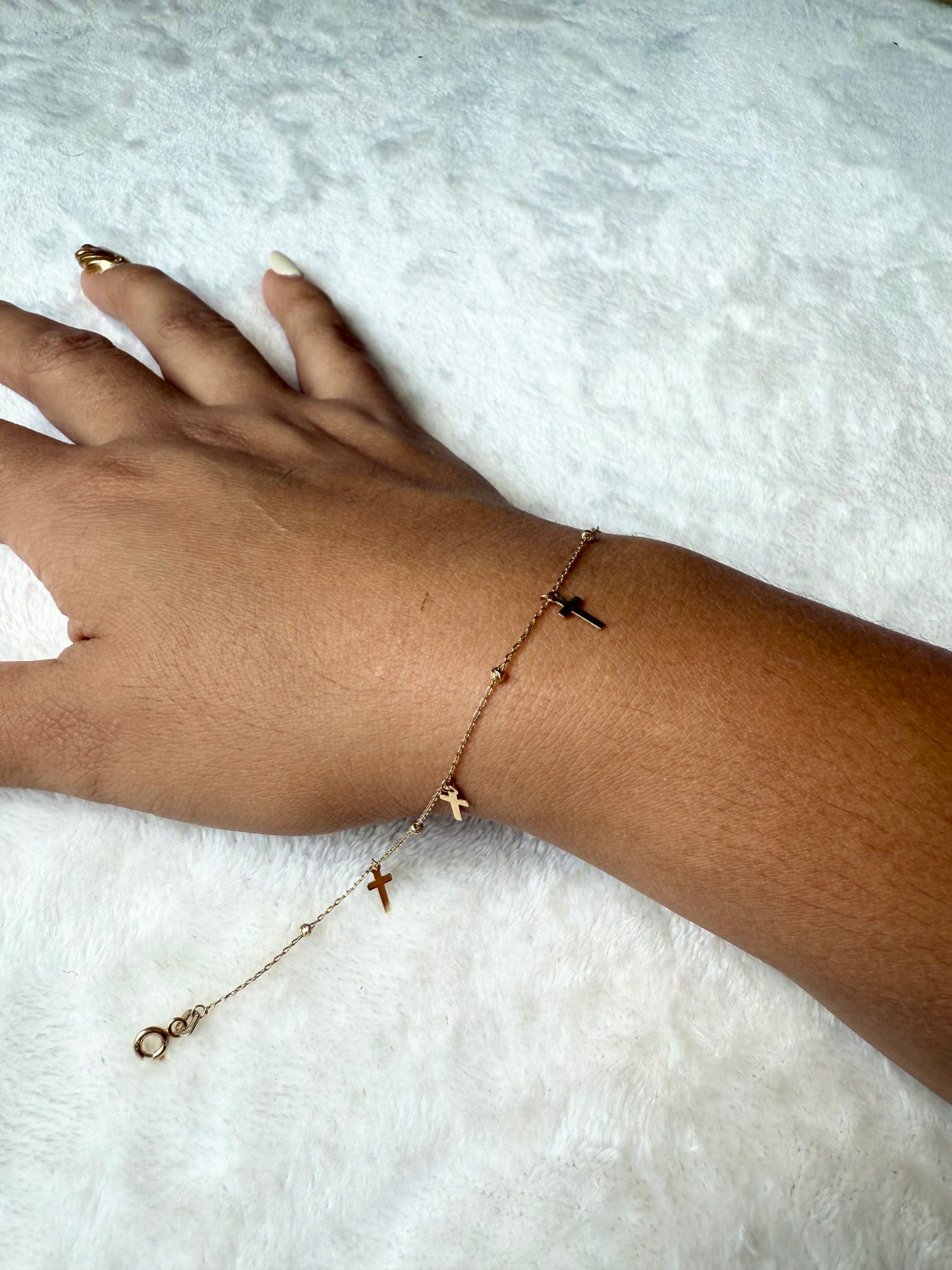Pulsera cruces